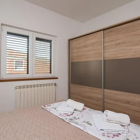 Apartman Josipa Trogir Exterior photo